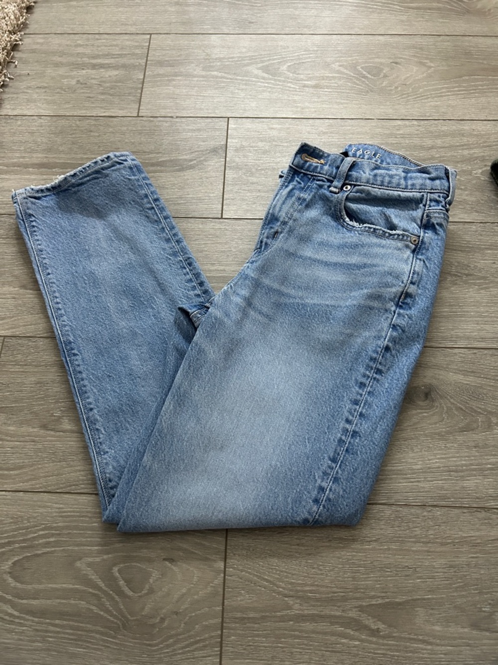 American Eagle Outfitters High-Rise Light Blue Women’s Jeans